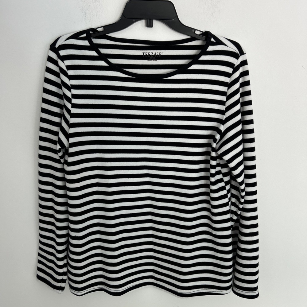 Teez Her Women M Long Sleeve Black White Stripe Cotton/Spandex Soft Pullover Top
